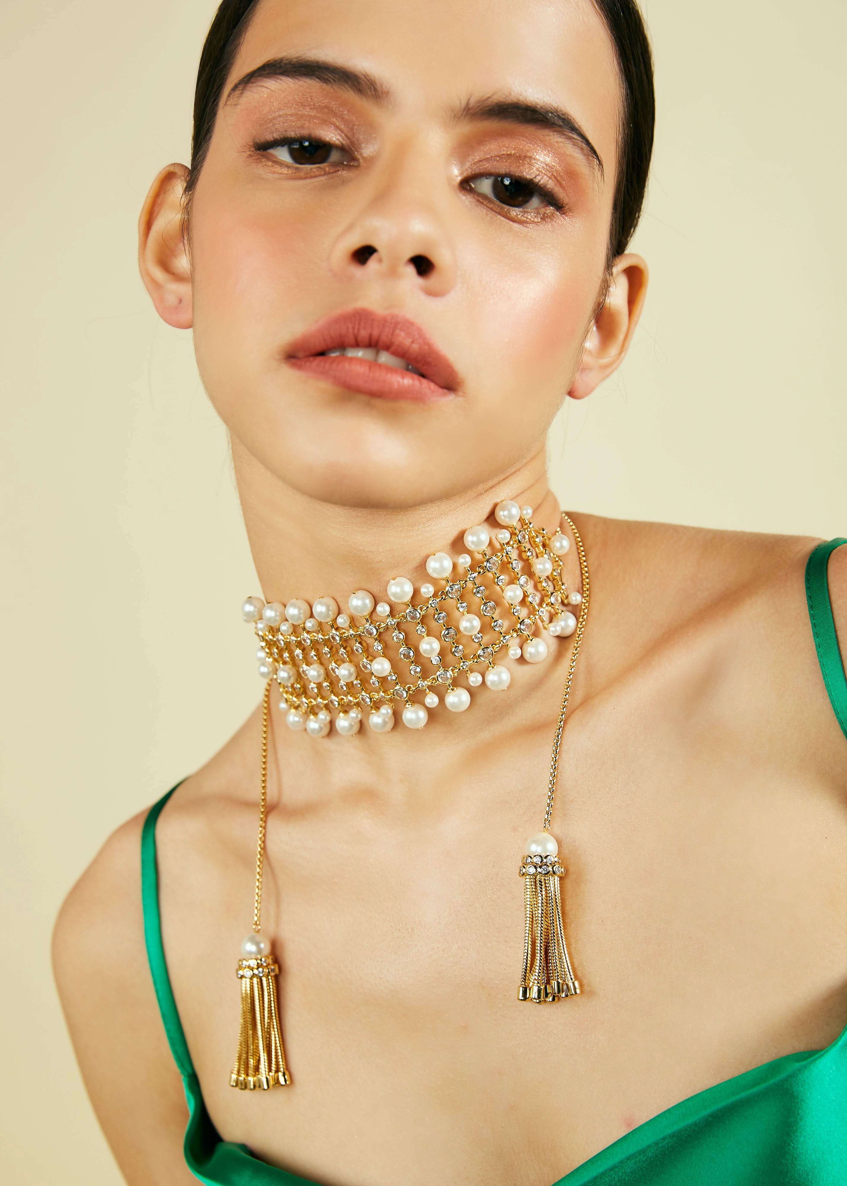 Crystal Pearl Tassel Choker - Image 10